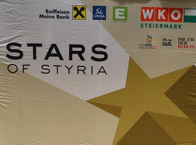 94 Lehrlinge wurden mit dem "Stars of Styria" Stern im Kunsthaus Weiz ausgezeichnet.