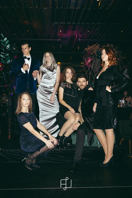 Hingucker: Die Models und Tänzer von Flare Talents sorgten für eine fulminante Show.
