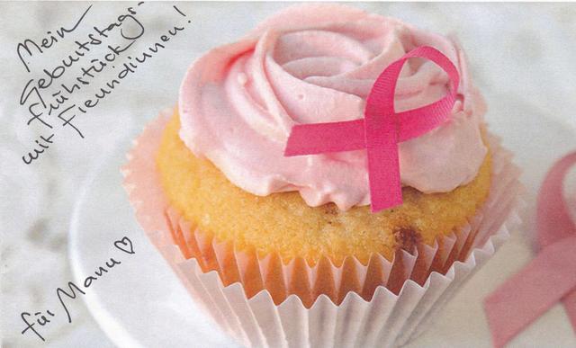 Sylvia Benno-Zembacher veranstaltete anlässlich ihres Geburtstages ein "Pink Ribbon Breakfast" – im Andenken an ihre frühzeitig verstorbene Schwester.