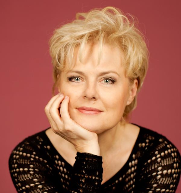 Ildikó Raimondi ist am 27.10. in Lafnitz zu Gast.