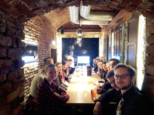 10 Jahre Online-Marketing Stammtisch - Praxisnah, kostenlos und gesellig.