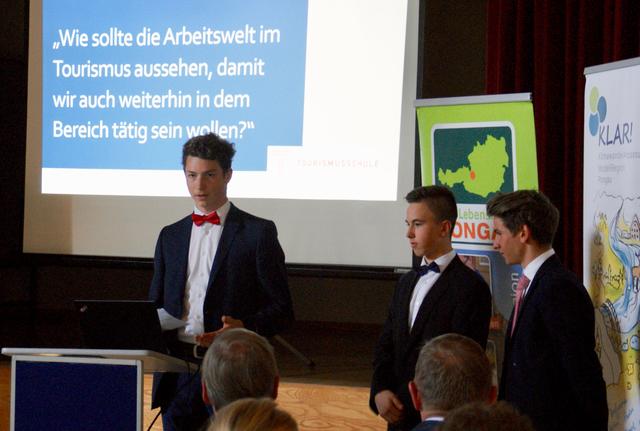 Tourismusschüler aus Bad Hofgastein zeigten auf, was für sie den Beruf attraktiver machen würde.
