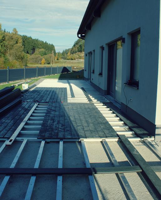 Es wird noch fleißig gebaut am neuen Standort | Foto: Tanja Schweigler