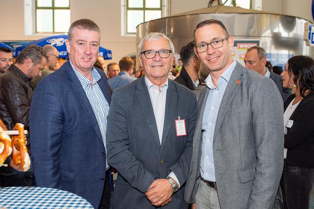Im Gespräch: Klaus Zenz, Klaus Eichberger und Stefan Helmreich (v.l.) | Foto: Foto Jörgler
