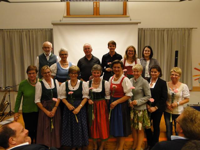 Das Team der Bücherei Nitscha feierte das 30-jährige Bestehen der öffentlichen Bibliothek des Ortes.