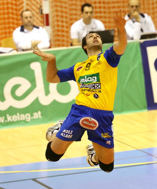 Peter Mlynarcik in voller Action