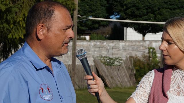 Landesobmann Clemens Costisella beim Interview mit Martina Klementin beim Freiwilligen Picknick