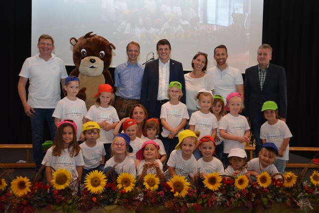 Die Kindergartenkinder des Tourismuskindergartens Therme Loipersdorf waren die Stars des Tages.