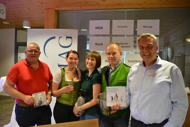 Peter Steinwidder mit seinem Hapimag-Team.