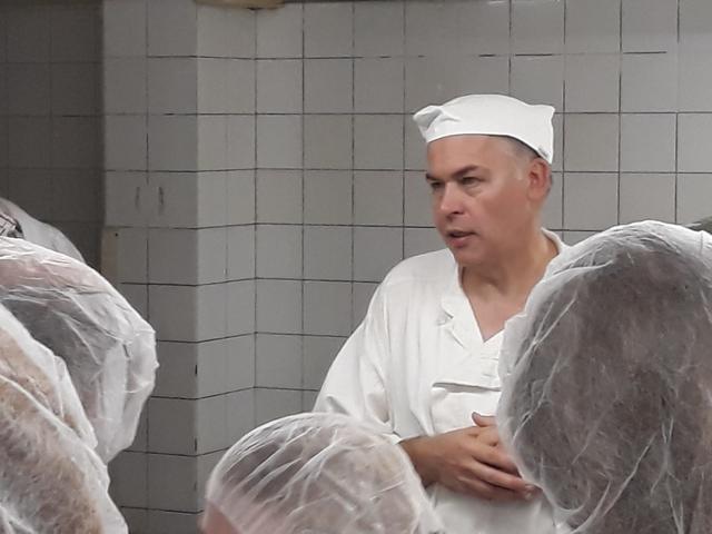 Günther Feldhofer mit seinen Gästen in Randegg. | Foto: Bäckerei Feldhofer