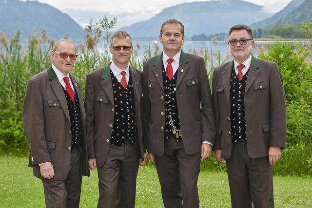 Das muss man mal nachmachen: 35 Jahre voller Freude für die Musik das Quartett in gleicher Formation