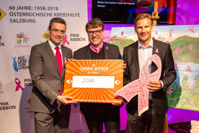 5.000 Euro für die Krebshilfe; am Foto: Hannes Huter, Stephan Spiegel und Daniel Haslinger. | Foto: Nikolaus Faistauer Photography