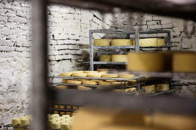 Die Verunreinigung im Käse der Hofkäserei Deutschmann ist schon vor der Verarbeitung passiert.