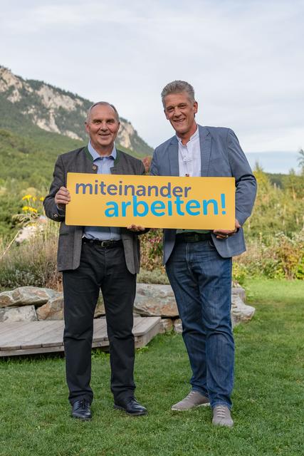 Martin Bramböck und Andreas Pinkl (r.) stellen die Spitze. | Foto: ÖVP Grünbach