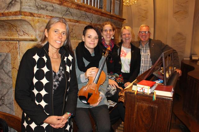 GGR Sabina Doria, Maria Salamon, Ines Schüttengruber, Vizebürgermeisterin Heide Lamberg, GGR Martin Karnthaler.