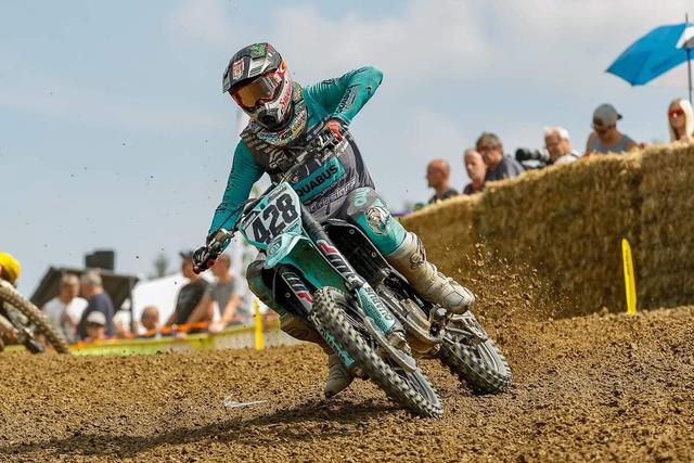 Motocrosser Patrick Wimmer auf seiner Sweedpower Husqvarna. 2020 will er Landesmeister werden.