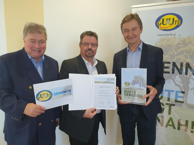 Von links: GUUTE-Ortsbetreuer Wolfgang Griesmann, Bürgermeister Herbert Fürst, WKO-UU-Leiter Franz Tauber