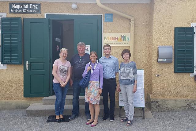 Top: Petra Hilpold, Heribert Luttenberger vom Gesundheitsamt, Dr. Michaela Cartellieri, Robert Krotzer und Karin Steffen vom MGH (v.l.)