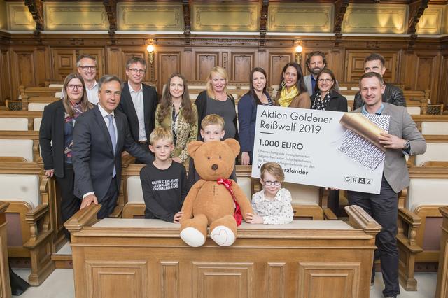 "Herzkinder" erhielt 1.000 Euro von der Stadt.