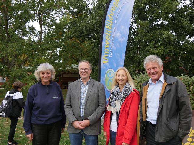 Silvia Mitsche, Michael Paternostro, Monika Obereigner-Sivec und Gerhard Hofer. | Foto: Umweltbildung Austria