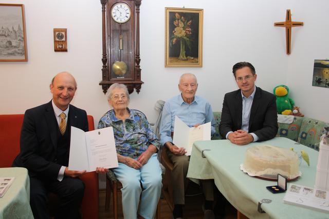 Elfriede und Otto Zawrel aus Kritzendorf feierten Eiserne Hochzeit