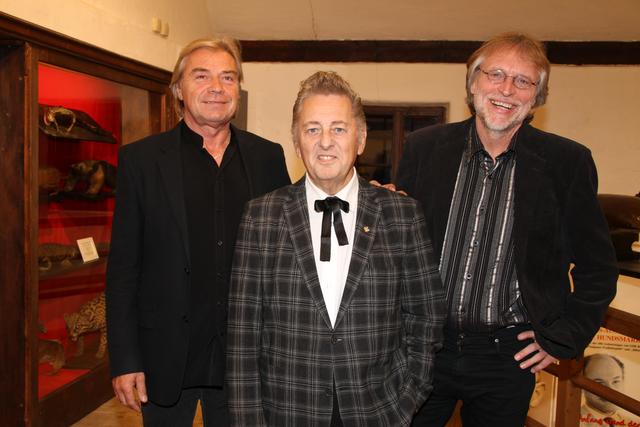 Pianist Charlie Lloyd, Al Cook und Schlagzeuger Harry Hudson.