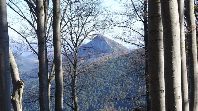 ... (der Westgrat des Gaissteins gezoomt).