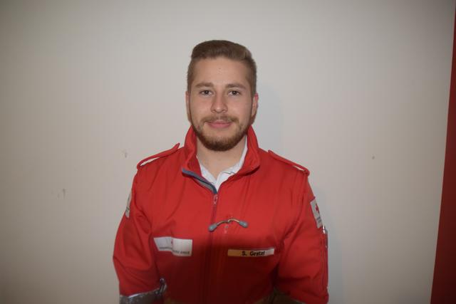 Sven-Erik Gratzl aus Groß Siegharts begann seine Karriere beim Roten Kreuz als Zivildiener.