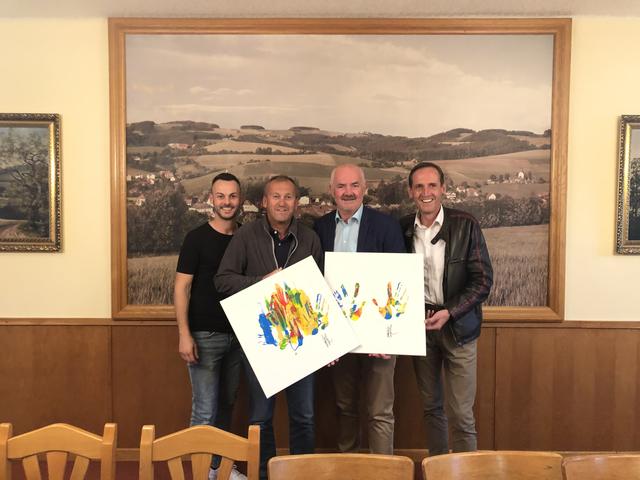 Christian Stacherl, Norbert Luckerbauer, Bürgermeister Joschi Freiler und Peter Aigner.