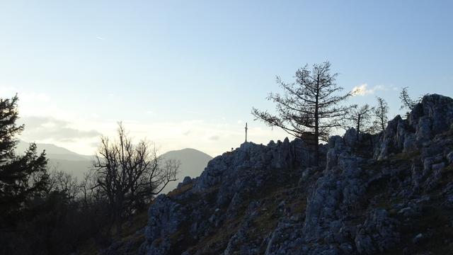 Die Dämmerung bricht herein, ... höchste Zeit für den Abstieg! ...