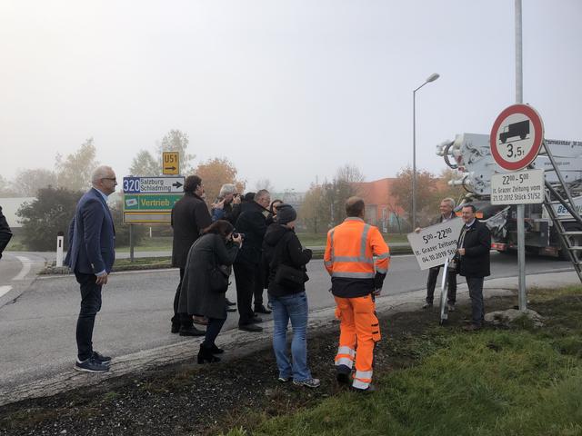 Hohes Presseinteresse herrschte beim Kreisverkehr Liezen.