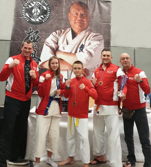 Bei den Bavarian Open 2019: Sensei Christian Sischka, Tara Gretic, Quentin Linsbauer, Johannes Wanzenböck, Sensei Jürgen Zanzinger.