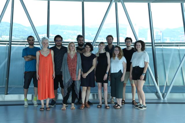 Das engagierte Festivalteam rund um Festivalleiterin Parisa Ghasemi (Mitte).