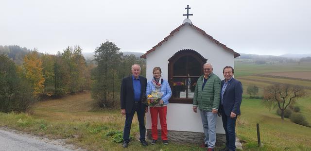 Stadtrat Alfred Huber, Gerti und Franz Zeilinger und Bürgermeister Raimund Fuchs