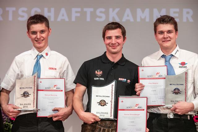 Florian Ehrensberger von der Kramsacher Fa. Röck holte sich den Sieg in der Fahrzeugbautechnik.