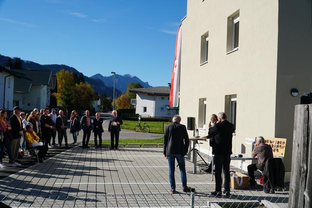 Bei herrlichem Herbstwetter wurde die Wohnanlage übergeben.