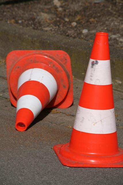 Aufgrund der Bauarbeiten wird der Straßenabschnitt des Interspar-Marktes stadteinwärts halbseitig gesperrt.
