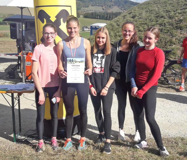 Katharina Bauer, Valentina Gugg, Amelie Gruber, Hanna Kaml, Lea Kontriner