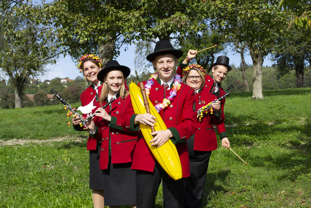 v.l.n.r. Eva Maria Windhager-Grabmer, Johanna Waselmayr, Tobias Greinecker, Iris Köllerer, Lorenz Rieder