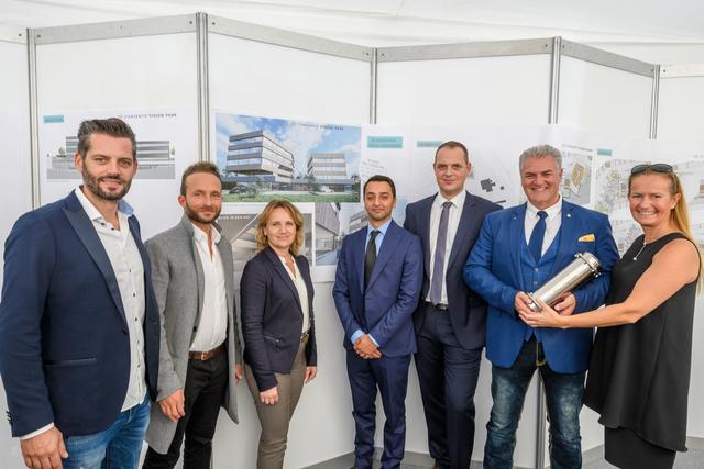 Von links: Alexander Mayr, Marcel Amrhein, Johanna Miesenberger, Can Sinirtas, Thomas Rockenschaub, Michael Alois Wagner und Birgit Kargerer-Wiesinger.