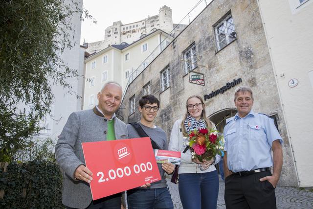 Am 24. Oktober begrüßte die Festungsbahn mit Julie Rouiller und Damien Vonlanthen aus Fribourg in der Schweiz ihren Zwei-Millionsten Besucher im Jahr 2019
