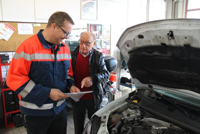 Für das Pickerl werden 130 Prüfstationen gecheckt.