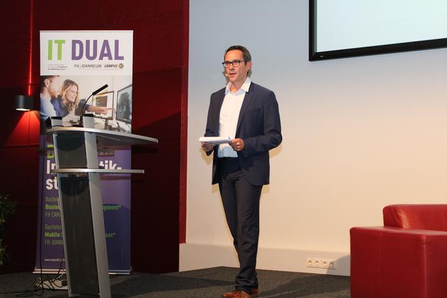 Dipl.-Ing. Dr. Elmar Krainz, Studiengangsleiter des Studiengang „Mobile Software Development“