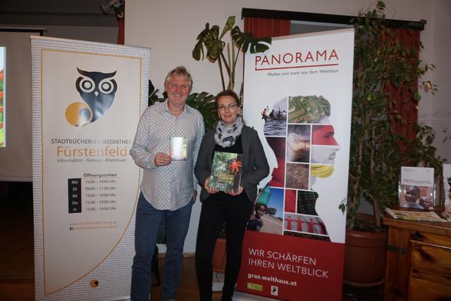 Tropenforscher Werner Huber mit Gastgeberin Cornelia Habermeier-Grafl.