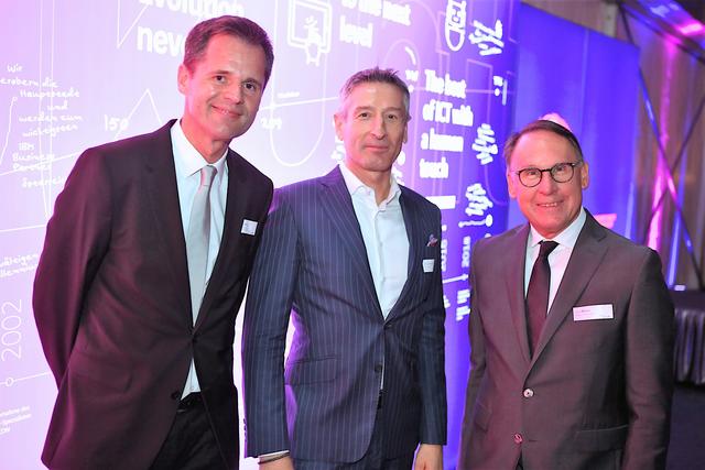 Norbert Herzog, Regionaldirektor VINCI Energies Austria; Reinhard Schlemmer, Deputy General Manager Vinci Energies Europe; Peter Werzer, CEO Axians ICT Austria (von links).