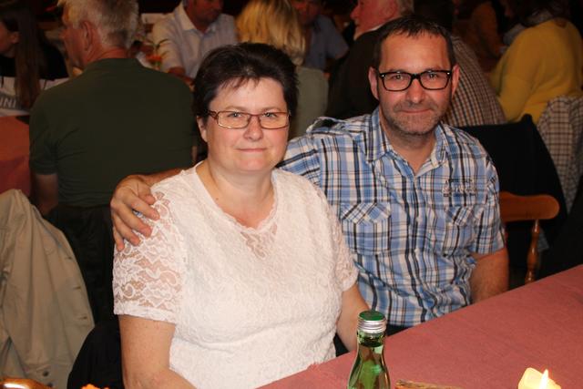 &lt;f&gt;Toll&lt;/f&gt; fanden Leopoldine und Robert das Theaterstück.