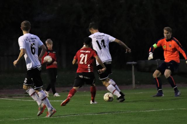Das Nachtspiel Hall gegen die Reichenau endete mit einem 2:2 Unentschieden.