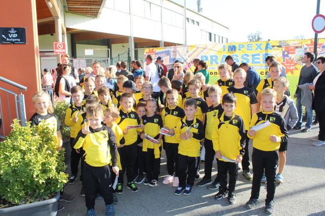 Auch der Nachwuchs des SV Raika Griffen sah das Unentschieden des RZ Pellets WAC gegen die Admira | Foto: Teferle (29)