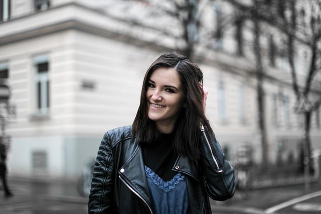 Die ambitionierte Bloggerin Bianca Fellinger liebt die Josefstadt.