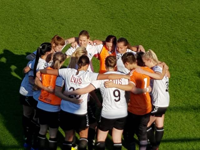 Die Lankowitzer Damen liegen nach dem Herbstdurchgang in der Landesliga auf Platz vier. | Foto: FC Lankowitz Damen